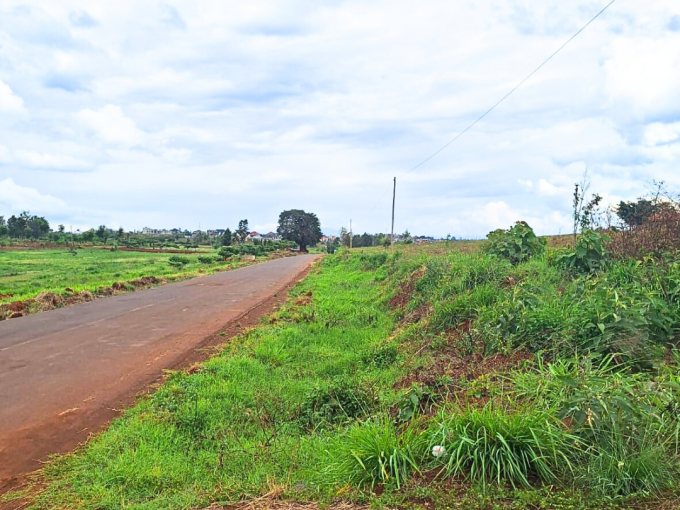 1-Acre Commercial Land for Sale in Mugutha, Ruiru